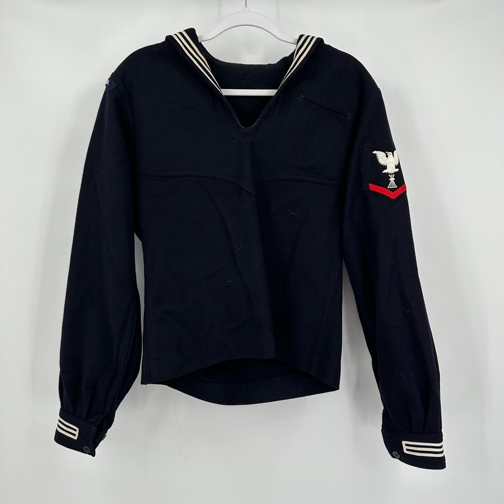 US Navy Wool Sailor Jumper Crackerjack Top Pearl Harbor Radioman Patch Mens 44